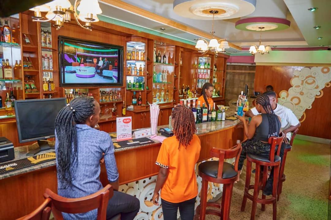 Twin Towers Hotel Kampala Dış mekan fotoğraf